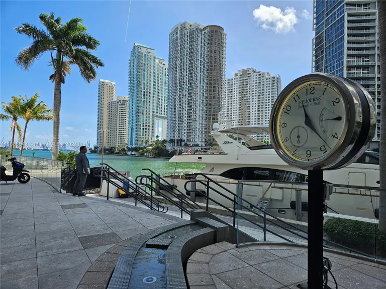 New York City Real Estate | View 200 Biscayne Boulevard Way, 4809 | 2 Beds, 2 Baths | View 1