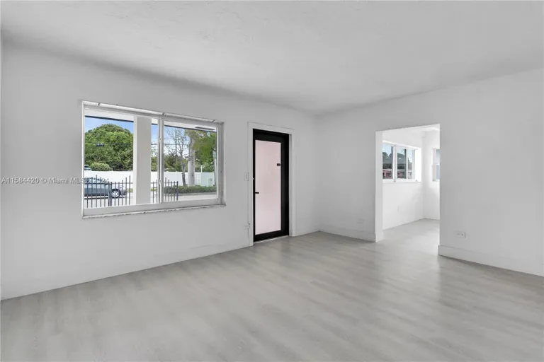 New York City Real Estate | View 1021 6th Ave | Listing | View 6