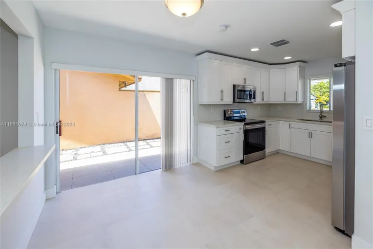 New York City Real Estate | View 22140 110th Pl | Listing | View 5