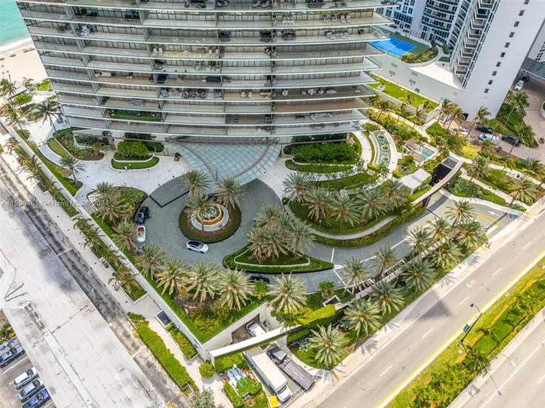 South Florida Real Estate | View 18975 Collins Ave, 1403 | Listing | View 28