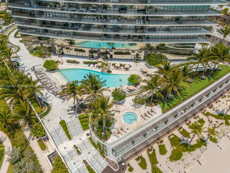 South Florida Real Estate | View 18975 Collins Ave, 1403 | Listing | View 25