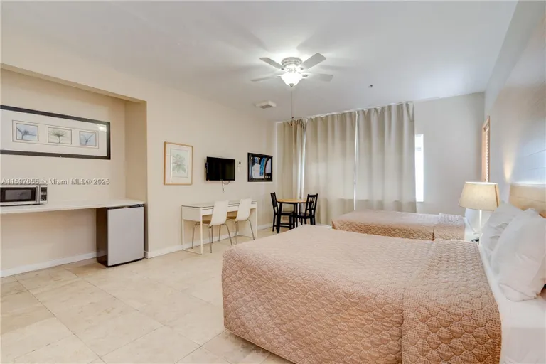 South Florida Real Estate | View 1680 E James Ave | Listing | View 53