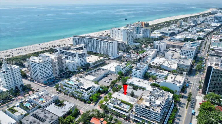 South Florida Real Estate | View 1680 E James Ave | Listing | View 67