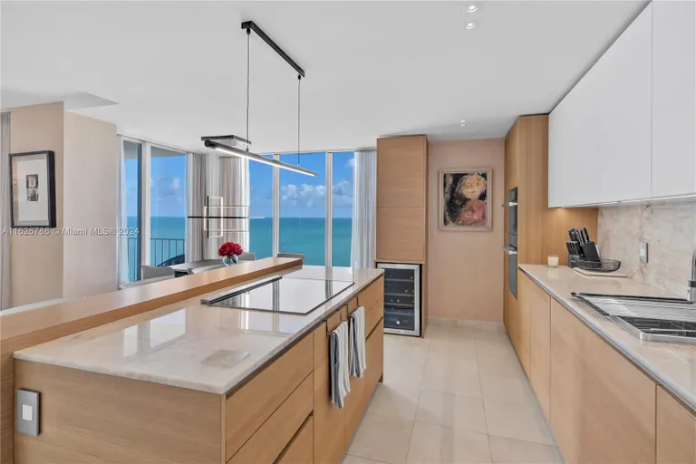 New York City Real Estate | View 881 Ocean Dr, 16D | Listing | View 6