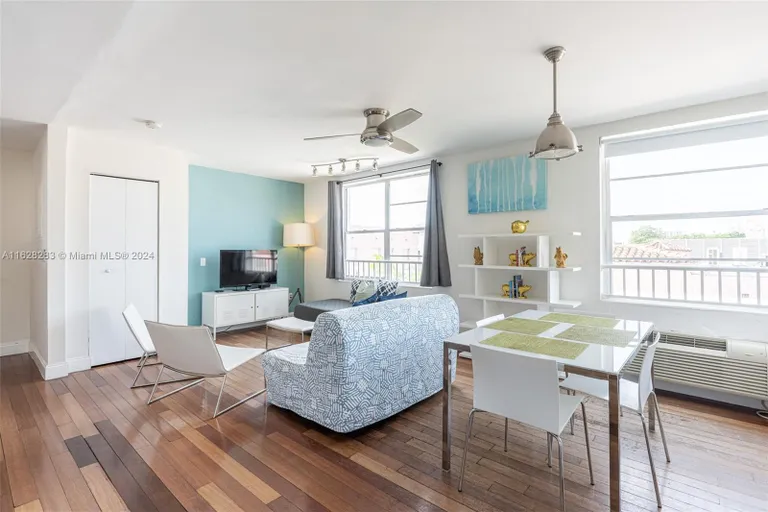 New York City Real Estate | View 420 15th St, 307 | Listing | View 5