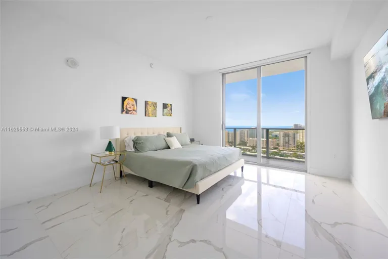 New York City Real Estate | View 330 Sunny Isles Blvd, 5-LPH02 | Listing | View 26