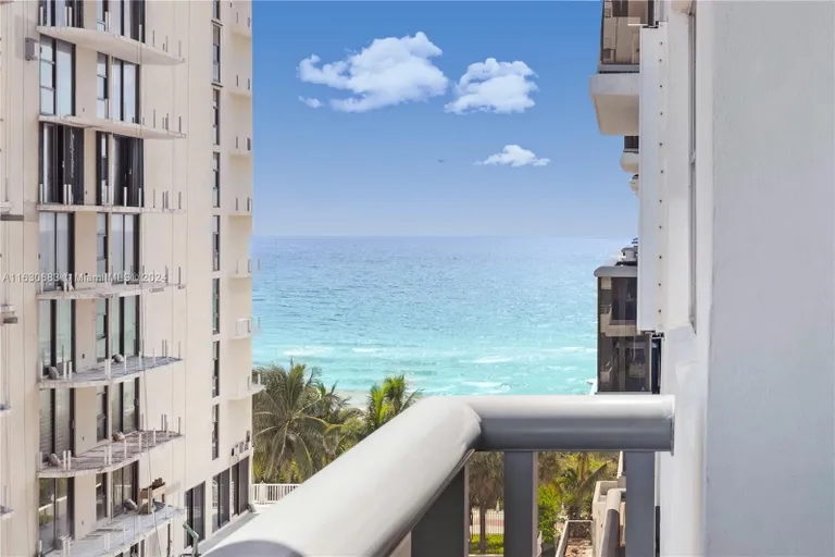 New York City Real Estate | View 6039 Collins Ave, 809 | 1 Bed, 2 Baths | View 1