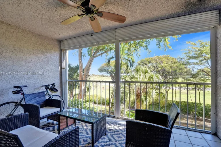 South Florida Real Estate | View 4570 NW 18th Ave, 202 | Listing | View 16