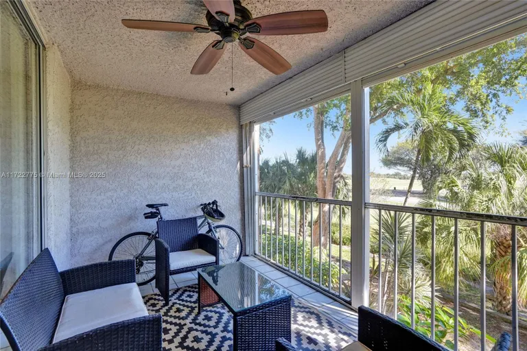 South Florida Real Estate | View 4570 NW 18th Ave, 202 | Listing | View 17