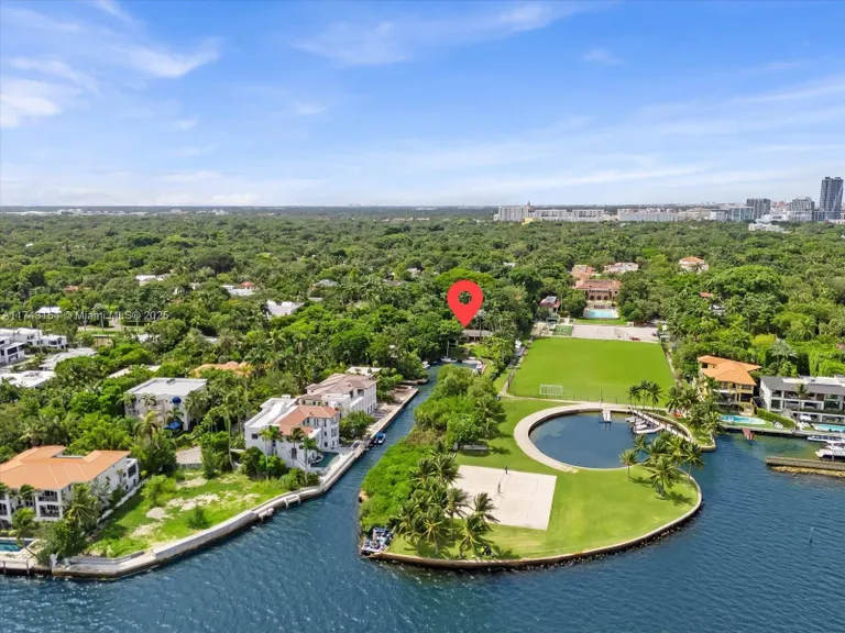 South Florida Real Estate | View 3373 Poinciana Ave | Listing | View 5