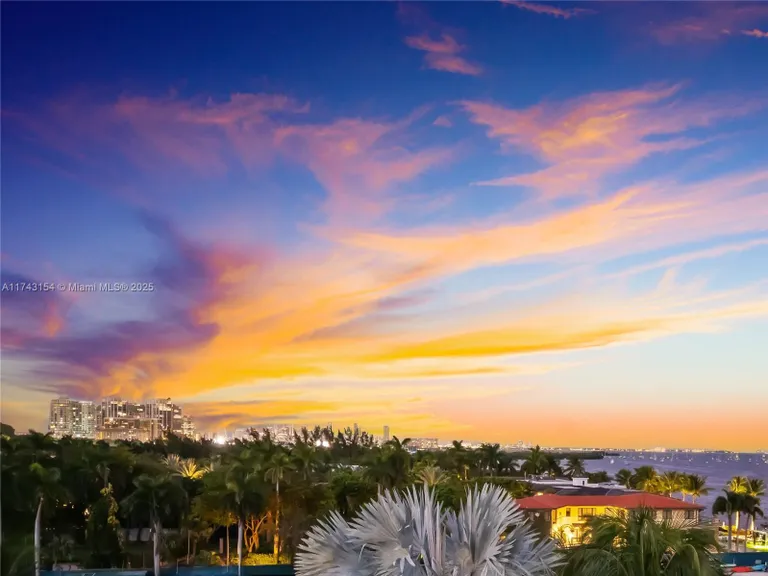 South Florida Real Estate | View 3373 Poinciana Ave | Listing | View 10