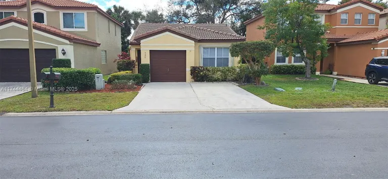 South Florida Real Estate | View 4356 NW 1st St | Listing | View 31