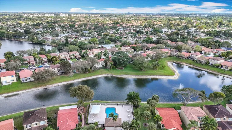 South Florida Real Estate | View 4356 NW 1st St | Listing | View 37