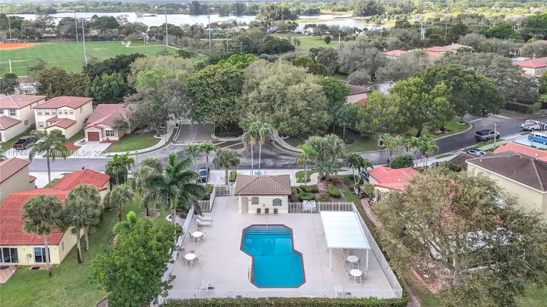 South Florida Real Estate | View 4356 NW 1st St | Listing | View 40