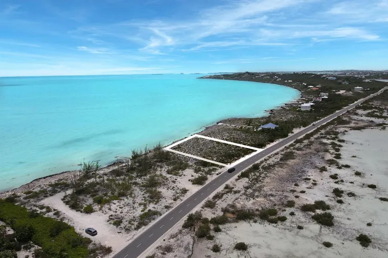 Turtle Tail, Providenciales Property for sale
