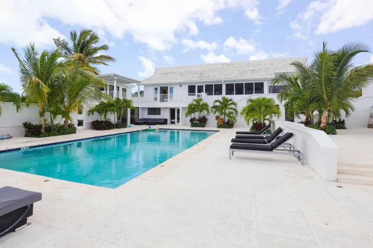 Turks and Caicos Real Estate | View 1 NELSON HILL LEEWARD | 8 Beds, 7 Baths | View 1