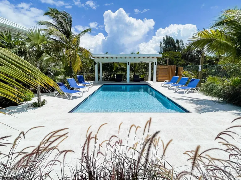 Turks and Caicos Real Estate | View 62 TURTLE COVE DRIVE | Listing | View 17