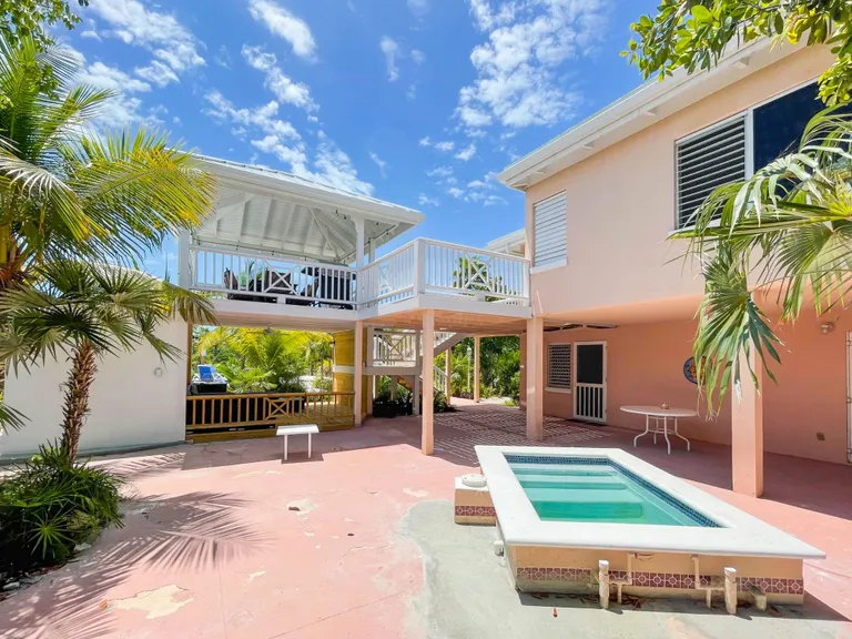 Turks and Caicos Real Estate | View 62 TURTLE COVE DRIVE | Listing | View 22