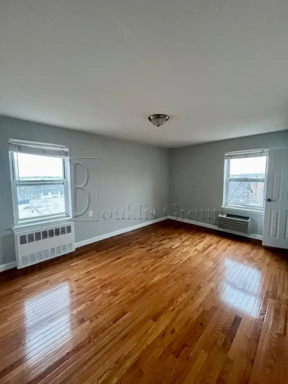 New York City Real Estate | View 16-70 Bell Blvd, 513 | room 2 | View 3