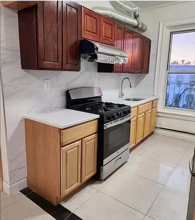 New York City Real Estate | View 430 45th Street, 3 | 4 Beds, 1 Bath | View 1