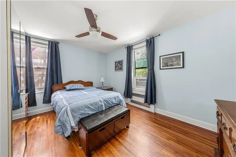 New York City Real Estate | View 221 Mcdonald Avenue, 3P | room 11 | View 12