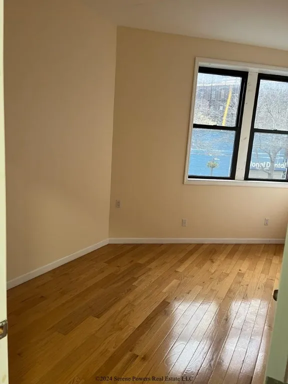 New York City Real Estate | View 4318 Greenpoint Avenue, * | room 3 | View 4