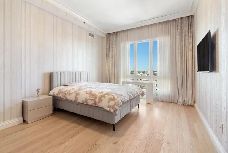 New York City Real Estate | View 37 West End Avenue, 5A | room 10 | View 11