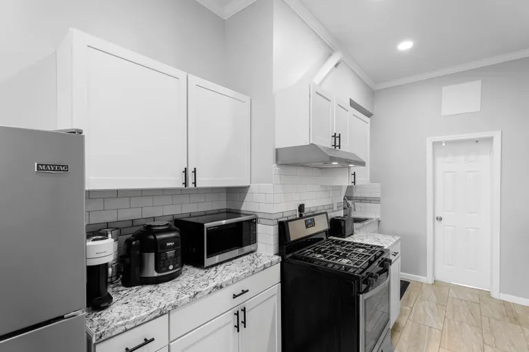 New York City Real Estate | View 131 20th Street, * | room 4 | View 5