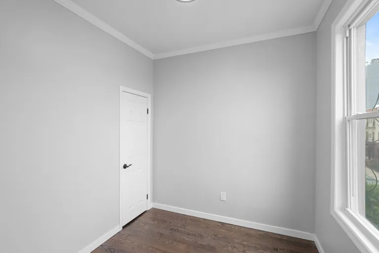 New York City Real Estate | View 131 20th Street, * | room 11 | View 12