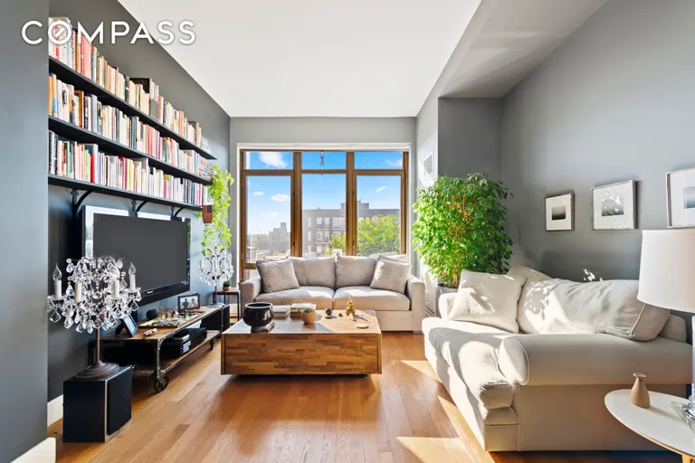 New York City Real Estate | View 315 Gates Avenue, 5F | 1 Bed, 1 Bath | View 1