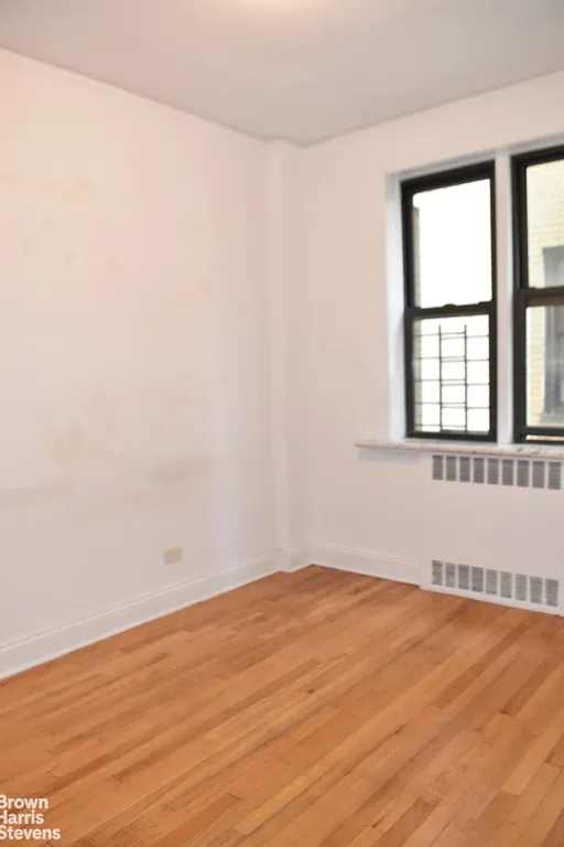 New York City Real Estate | View 205 Pinehurst Avenue, 3G | room 8 | View 9