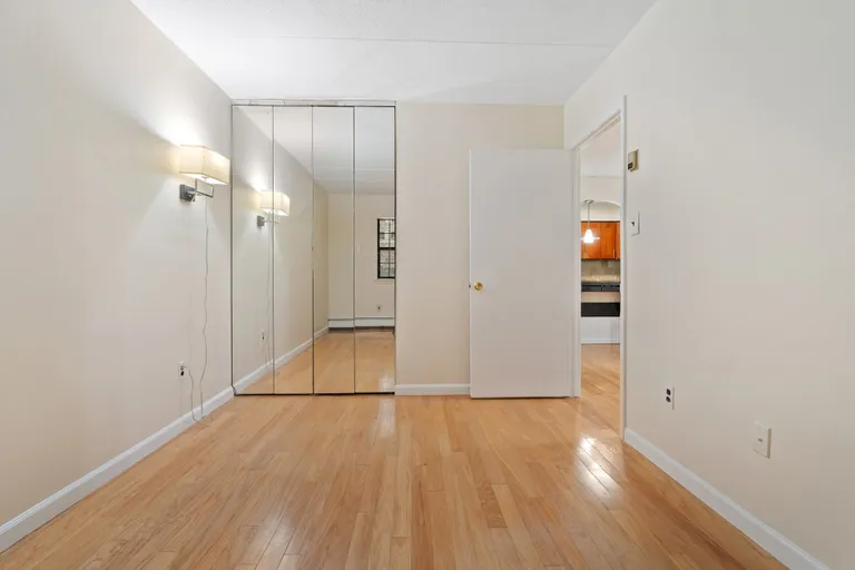 New York City Real Estate | View 68-21 242nd Street, 37A | room 3 | View 4
