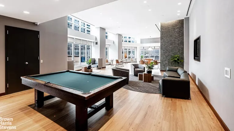 New York City Real Estate | View 4545 Center Boulevard, PH19 | room 12 | View 13