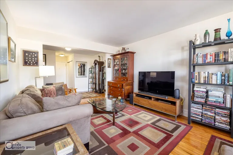 New York City Real Estate | View 100 Park Terrace West, 5F | room 4 | View 5