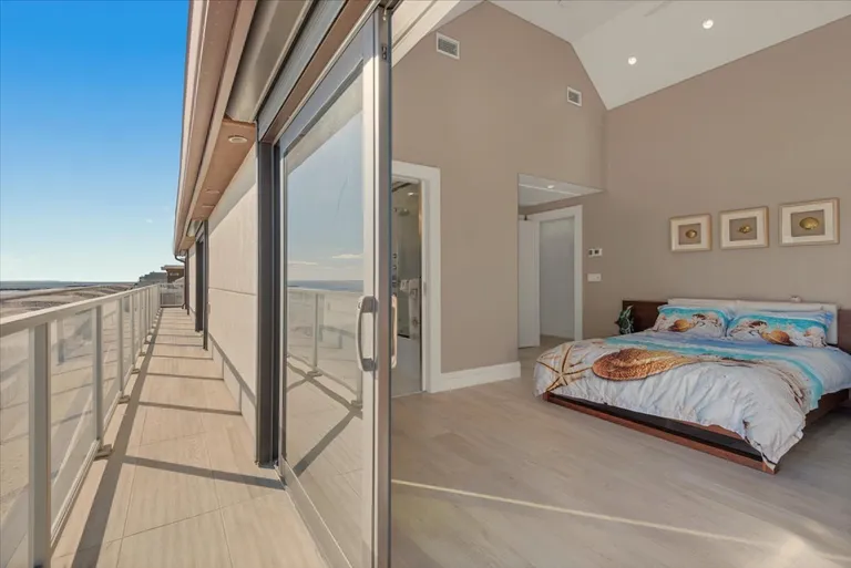 New York City Real Estate | View 125 Beach 135th St | room 25 | View 26