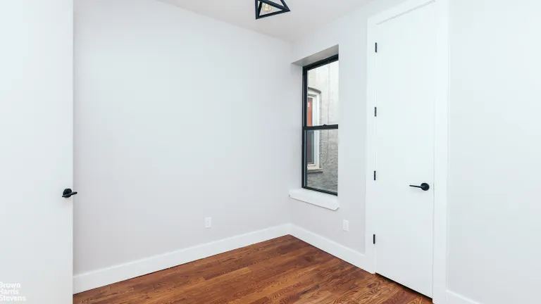 New York City Real Estate | View 1721 Putnam Avenue, 2R | room 3 | View 4
