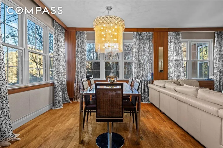 New York City Real Estate | View 45 Oceana Drive East, 2G | room 5 | View 6