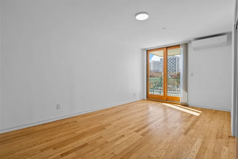 New York City Real Estate | View 2882 West 15th Street, 3B | room 2 | View 3