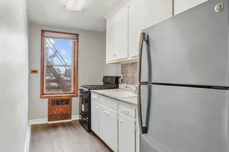 New York City Real Estate | View 1717 East 18th Street, 3K | room 3 | View 4