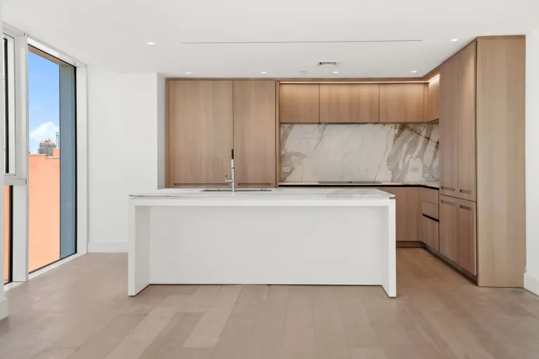 New York City Real Estate | View 288 Water Street, 4B | room 3 | View 4