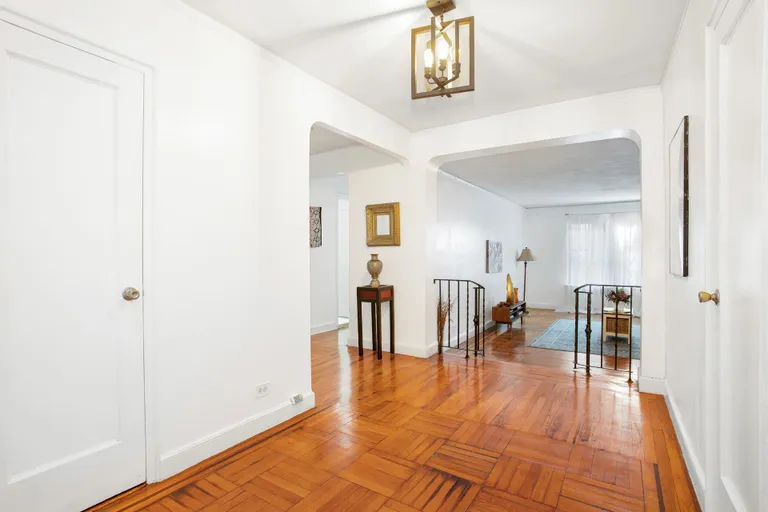 New York City Real Estate | View 96 Arden Street, 1J | room 2 | View 3