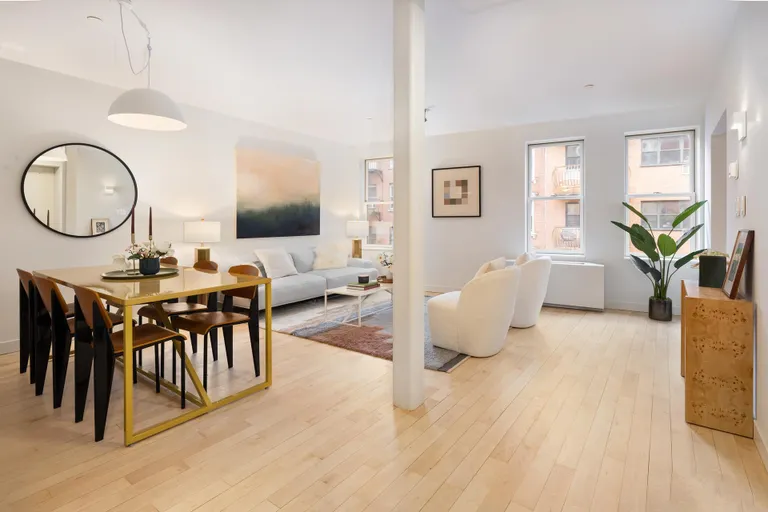 New York City Real Estate | View 176 Mulberry Street, 4 | 2 Beds, 2 Baths | View 1