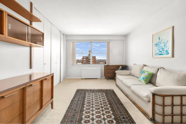 New York City Real Estate | View 70-31 108th Street, 12B | room 9 | View 10
