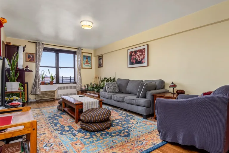 New York City Real Estate | View 65-15 38th Ave., 5F | room 2 | View 3