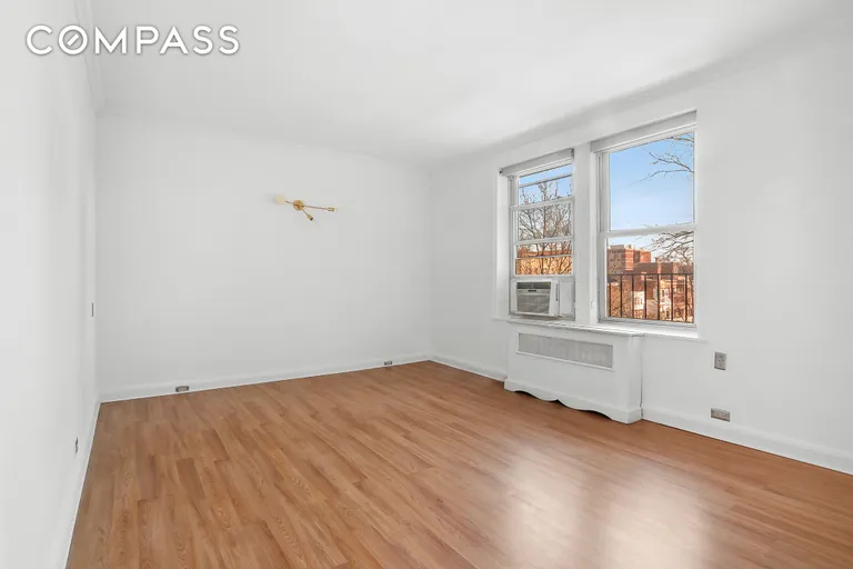 New York City Real Estate | View 43-10 48th Avenue, 4C | room 1 | View 2