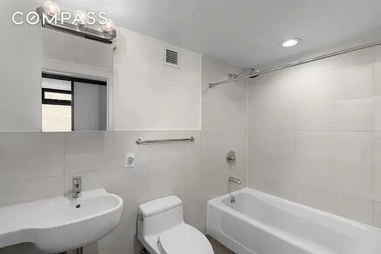 New York City Real Estate | View 20 Tiffany Place, 2S | room 7 | View 8