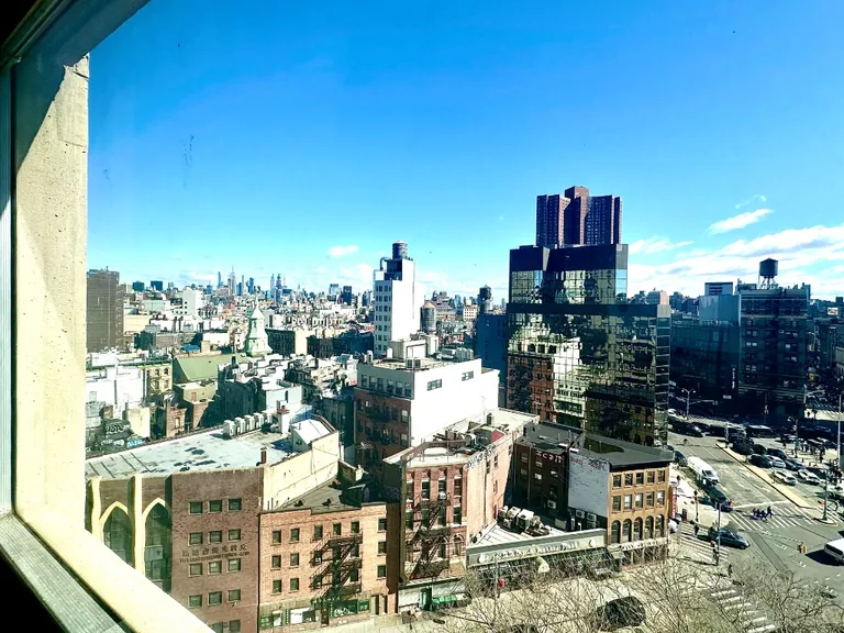 New York City Real Estate | View 180 Park Row, 13A | room 4 | View 5