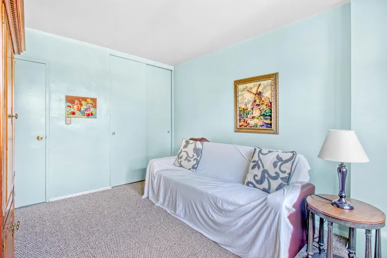 New York City Real Estate | View 458 Neptune Avenue, 3R | room 17 | View 18