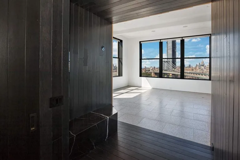 New York City Real Estate | View 1 Main Street, 14TH FLOOR | room 21 | View 22