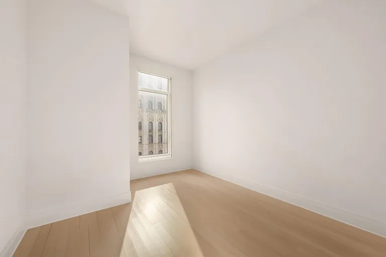 New York City Real Estate | View 30 Park Place, 40B | room 5 | View 6